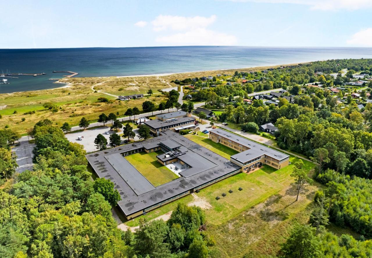 Hotel/ Apartments Marina Grenå Екстериор снимка
