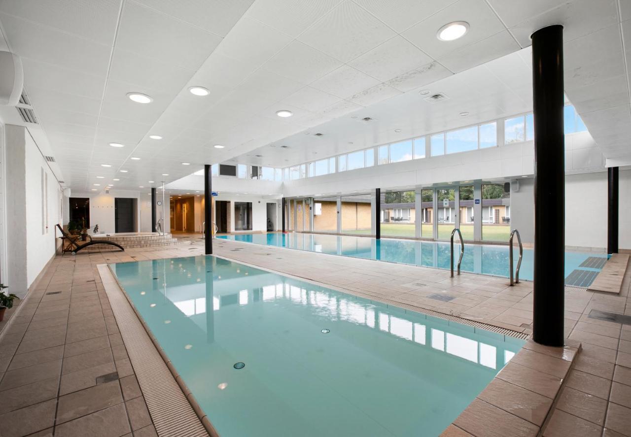 Hotel/ Apartments Marina Grenå Екстериор снимка