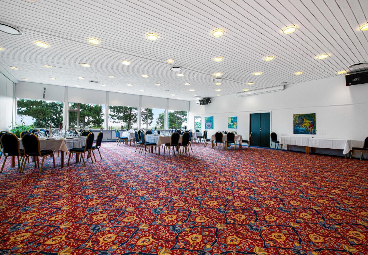 Hotel/ Apartments Marina Grenå Екстериор снимка