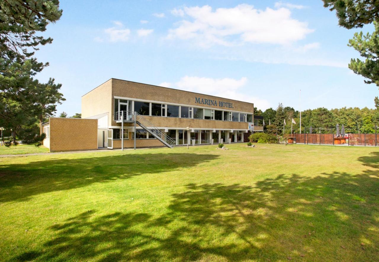 Hotel/ Apartments Marina Grenå Екстериор снимка