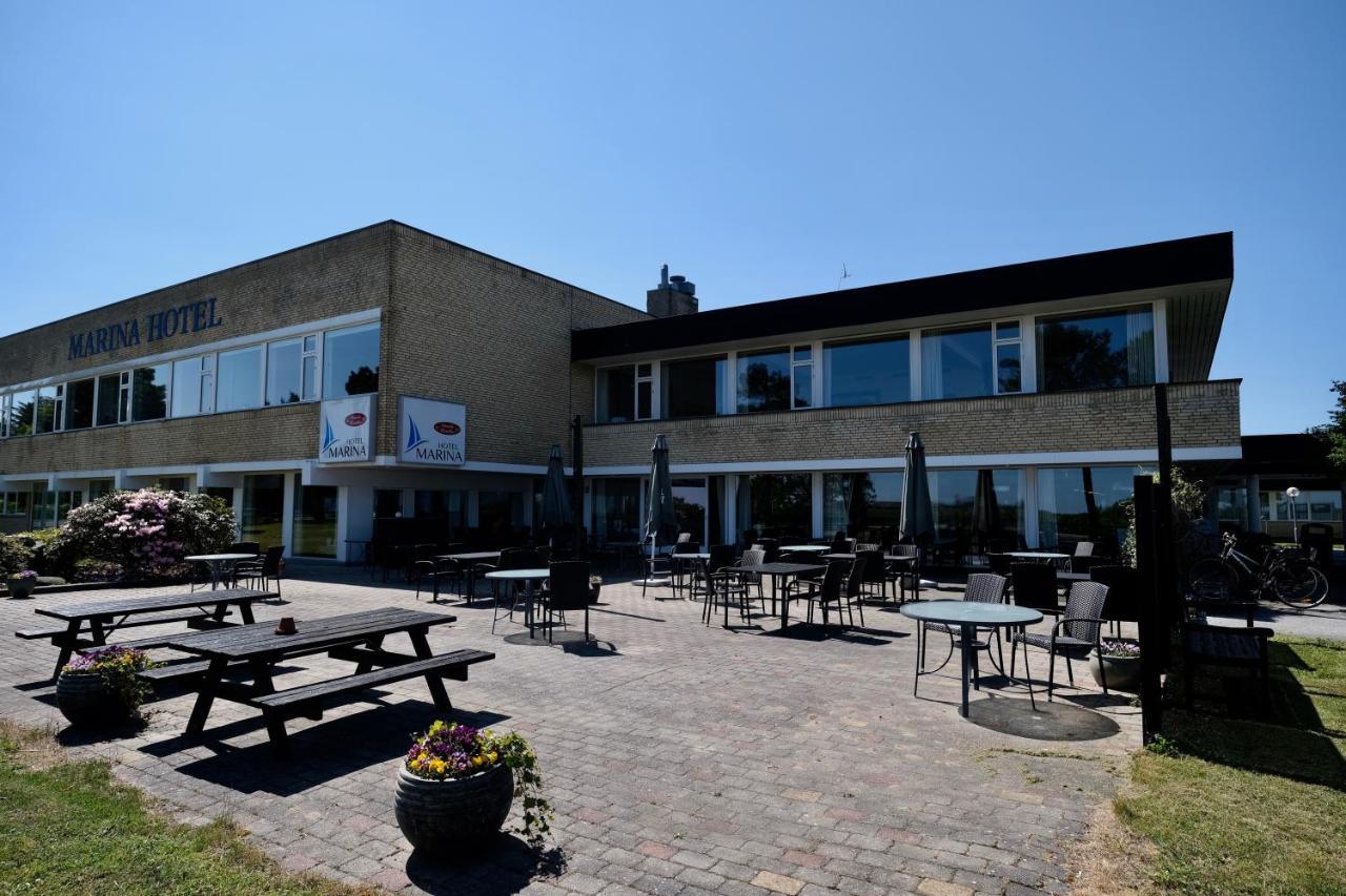 Hotel/ Apartments Marina Grenå Екстериор снимка